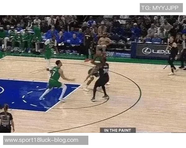 兰德尔全场表现平平下半场仅得9分贡献24分7板3助2断